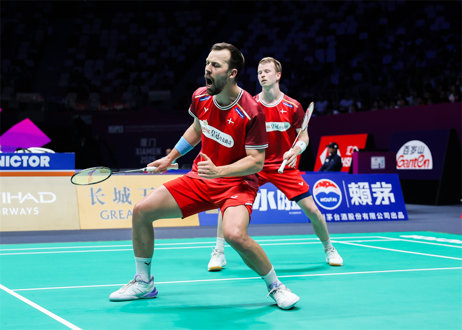 员也逐渐崭 员也逐渐崭