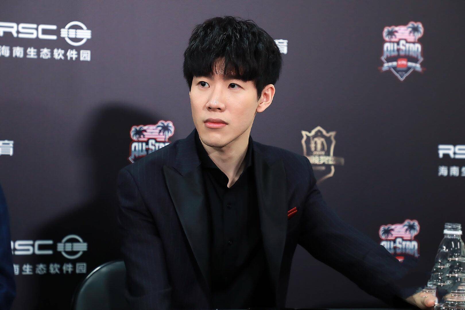 场不断有新 场不断有新